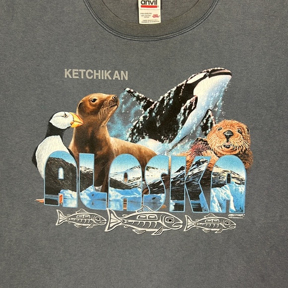 Vintage Grey Alaska Animals T-shirt - Picture 2 of 6